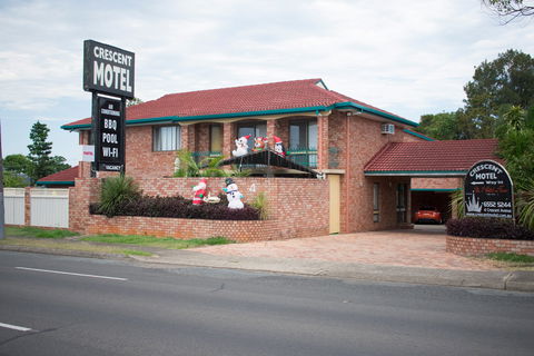 Crescent Motel - Accommodation Cooktown 0