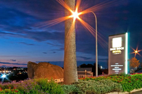 Dog Rock Motel - Accommodation Cooktown 0
