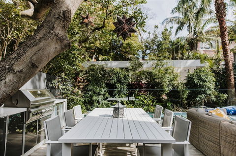 Luxico - Harbourside Retreat - Accommodation Cooktown 1