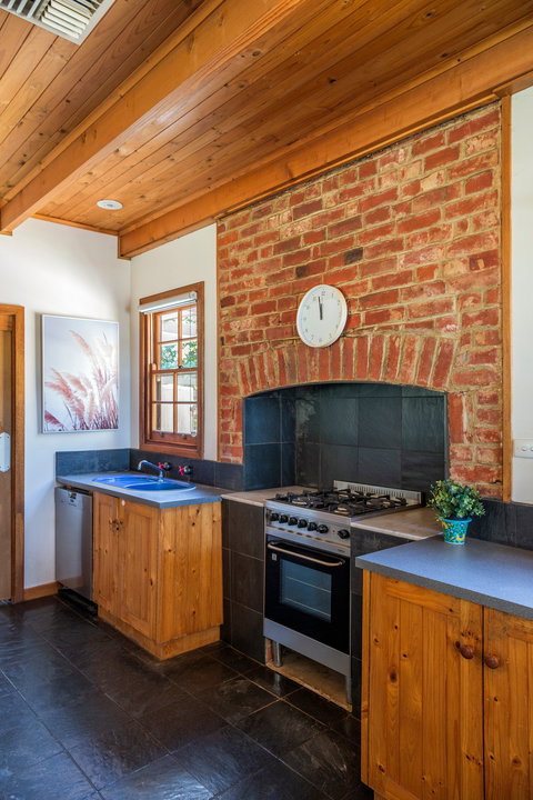 McLaren Vale Getaways - Accommodation Cooktown 2