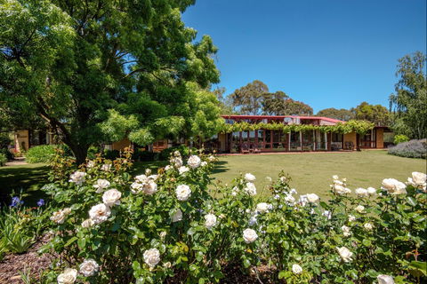 Mulberry Lodge  Country Retreat - Accommodation Cooktown 1