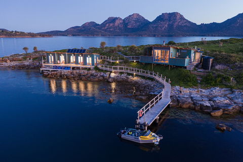 Picnic Island - Accommodation Cooktown 0