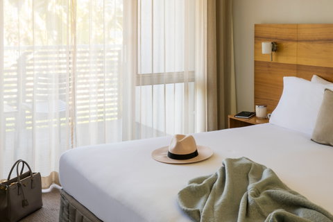 Pullman Magenta Shores Resort - Accommodation Cooktown 1