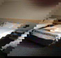 Red Cedar Motel Muswellbrook - Accommodation Cooktown