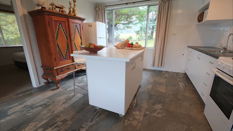 Sisters Beach House - Accommodation Cooktown 1