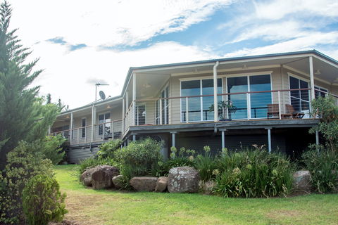 Amazing Secluzion - Accommodation Cooktown 1
