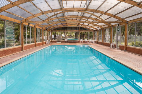 Amblin Holiday Park - Accommodation Cooktown 2