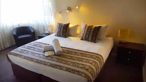 Balcony On Sixth Lodge - Accommodation Cooktown 1