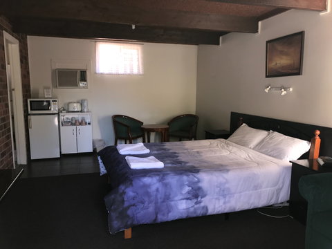 Bingara Fossickers Way Motel - Accommodation Cooktown 0