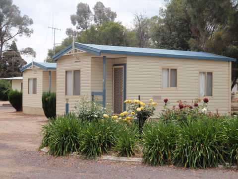 Cowra Holiday Park - Accommodation Cooktown 0