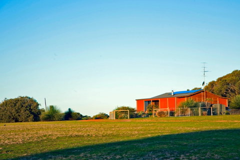 Eleanor River Homestead - Accommodation Cooktown 0