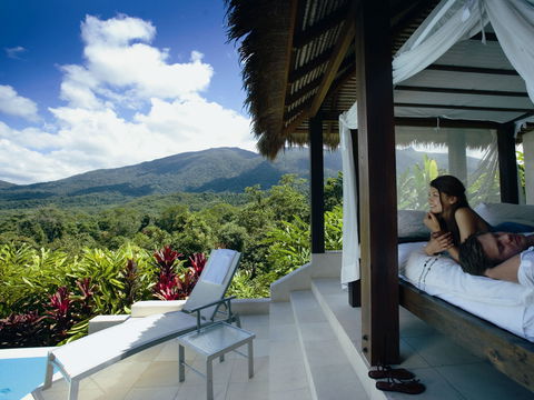 Executive Retreats - Shangri-La - Accommodation Cooktown 1