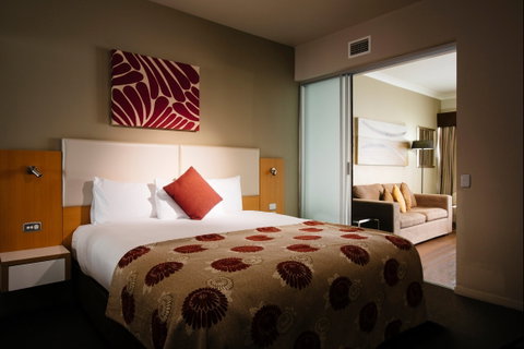 Grand Hotel And Apartments Townsville - Accommodation Cooktown 1