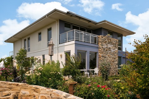 La Maison Du Vigneron B&B & Special Ocassion Dining - Accommodation Cooktown 0