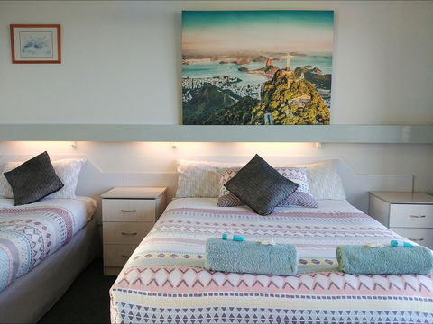 Mollymook Ocean View Motel - Accommodation Cooktown 1