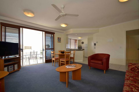 Myconos Resort - Accommodation Cooktown 2