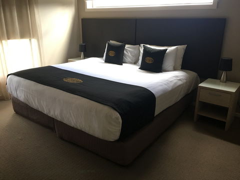 Quality Suites Seasons 5 Resort - Accommodation Cooktown 2