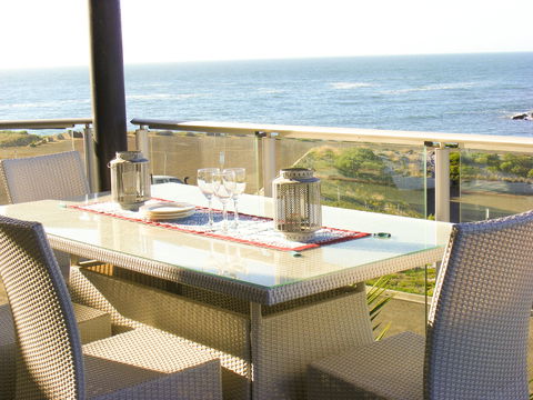 Shearwaters Apartment - Accommodation Cooktown 0