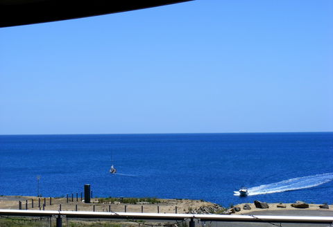 Shearwaters Apartment - Accommodation Cooktown 2