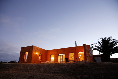 Sky House LifeTime Private Retreats - Accommodation Cooktown 0