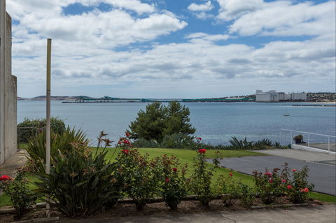 Spalding Lodge Unit 16 - Accommodation Cooktown 0