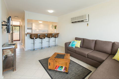 Spalding Lodge Unit 12 - Accommodation Cooktown 1