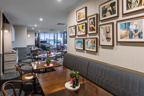 View Brisbane - Accommodation Cooktown 2