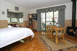 Eagle Hammer Cottages - Accommodation Cooktown 2