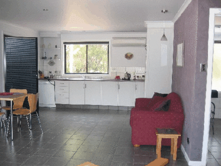 Wrens On Glenelg - Accommodation Cooktown 4