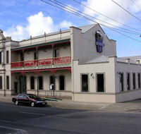 Mitchell River Tavern - Accommodation Cooktown