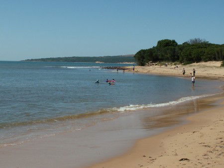 Black Dolphin Seaside Cottage - Accommodation Cooktown 2