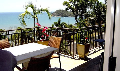 Santai - Accommodation Cooktown 2