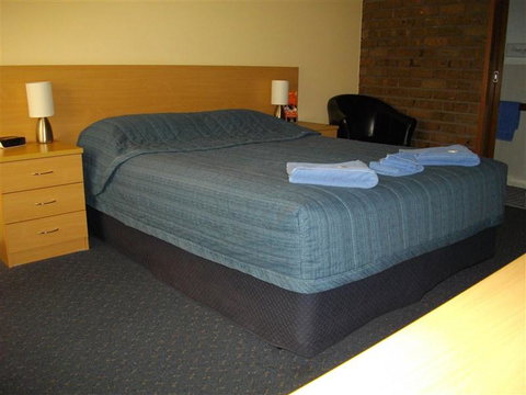 Benjamin Singleton Motel - Accommodation Cooktown 2