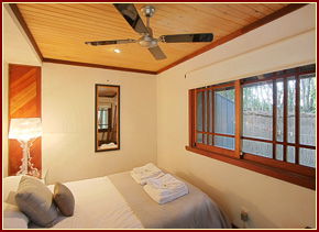 Absolute Beachfront Bamboo Hideaway - Accommodation Cooktown 3