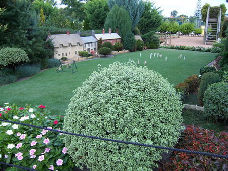 Abingdon Miniature Village - Accommodation Cooktown 1