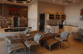 Breathtaker On High Spa Retreat - Accommodation Cooktown 1