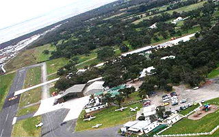 Commando Skydivers - Accommodation Cooktown 0