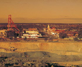 Super Pit - Accommodation Cooktown 0