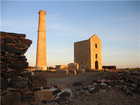 Richmans Enginehouse - Accommodation Cooktown 0