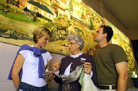 Yarns Artwork In Silk - Accommodation Cooktown 0