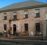 Wildes Antiques - Accommodation Cooktown