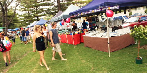 Broadbeach Beachfront Markets - Accommodation Cooktown 6