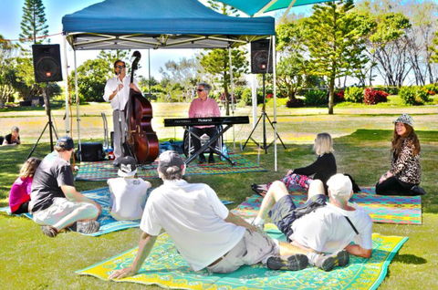 Broadbeach Beachfront Markets - Accommodation Cooktown 8