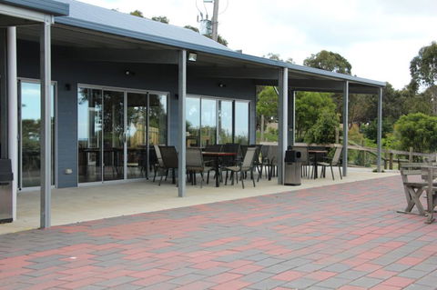 Tuckerberry Hill - Accommodation Cooktown 4