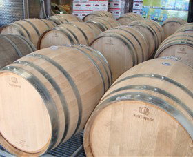 Diamond Creek Estate Cellar Door - Accommodation Cooktown 1