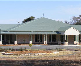 Bluebelles Art Gallery - Accommodation Cooktown 0
