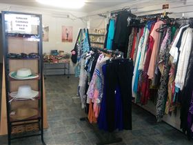 Atomic Edge - Accommodation Cooktown 1