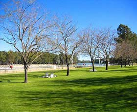 Lock 10 And Weir - Accommodation Cooktown 0