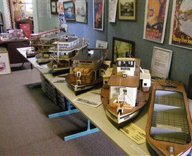 Wentworth Model Paddlesteamer Display - Accommodation Cooktown 1