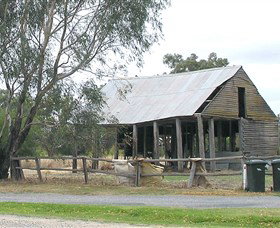 Cobb And Co Stables Morven - Accommodation Cooktown 1